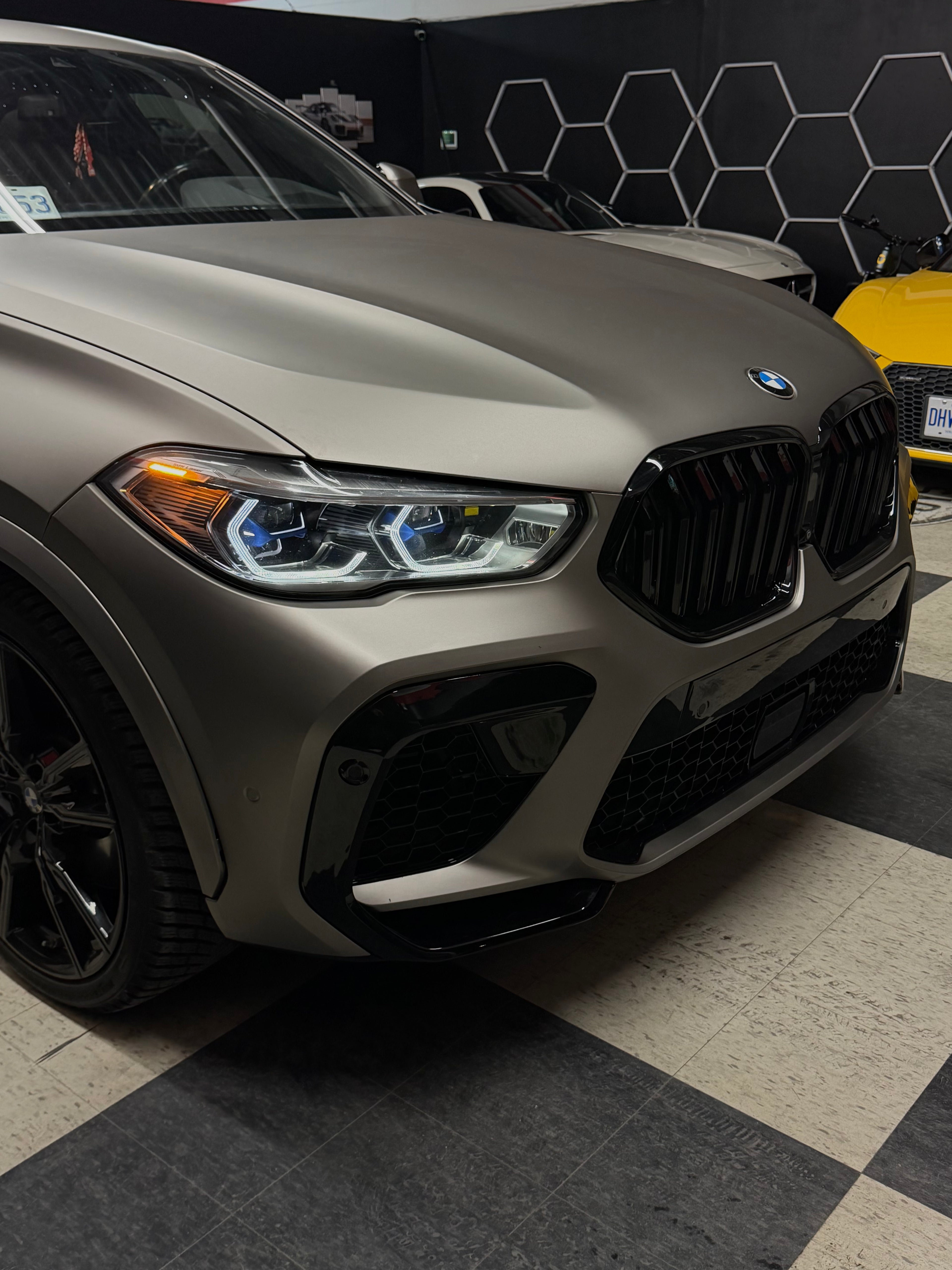 BMW X6 M50i (TUNED)