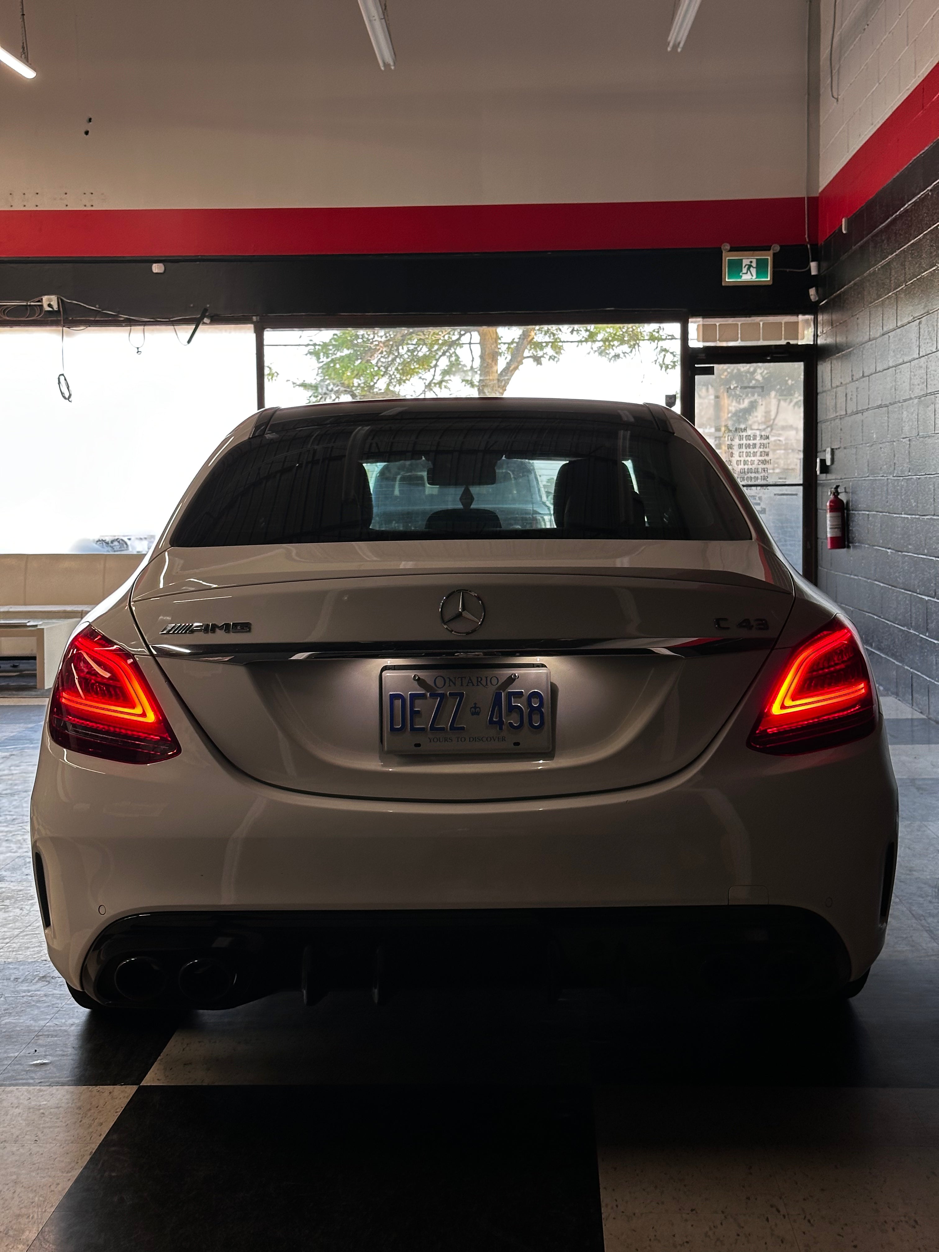Mercedes-Benz C43 AMG